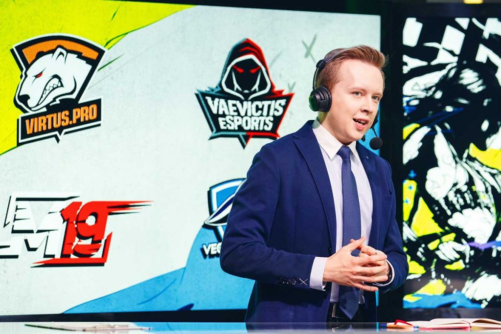 Топ 10 киберспортивных аналитиков, на которых стоит подписаться